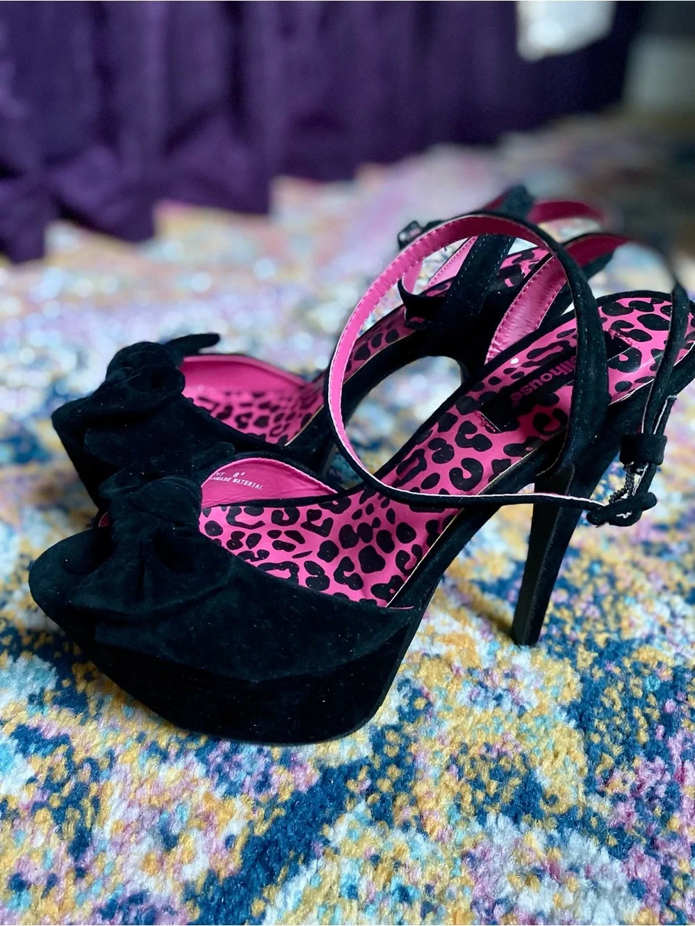 Dollhouse Flaunt Black Peep Toe Platform Pumps Size 8